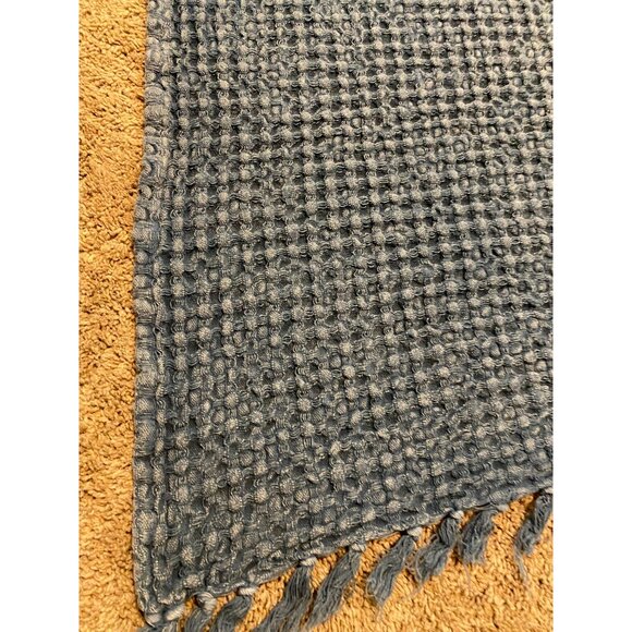Blue Textured 100% Cotton Throw Blanket With Tassel Edges - Picture 2 of 4